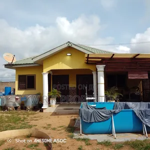 2bdrm Apartment in Opokunsia, New-Juaben Municipal for rent