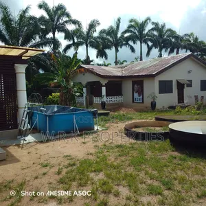 2bdrm Apartment in Opokunsia, New-Juaben Municipal for rent