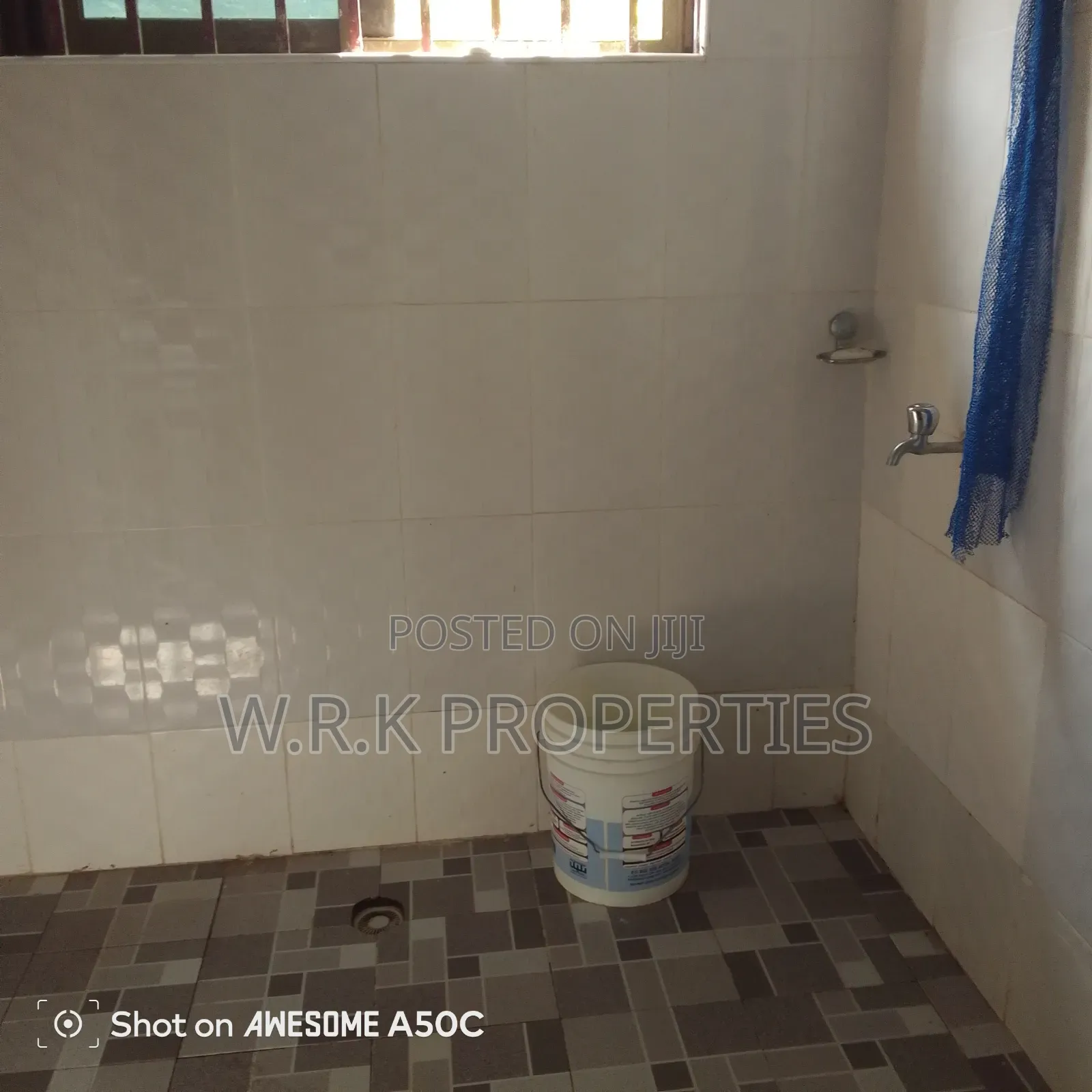2bdrm Apartment in Opokunsia, New-Juaben Municipal for rent