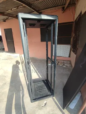 Server Rack 42 U (600x600)
