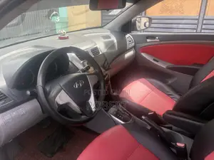 Own the City Executive Chauffeuring