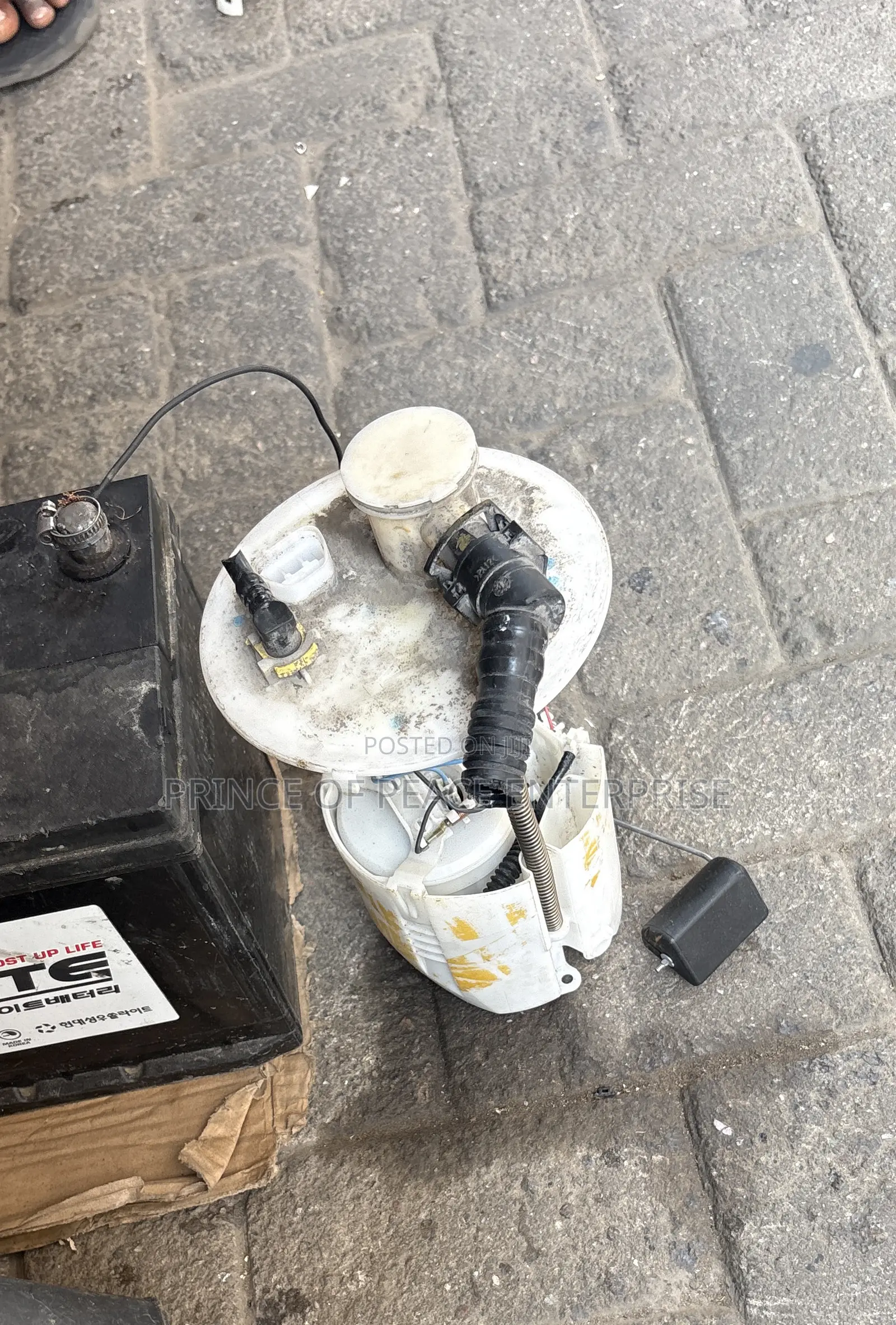 Toyota Corolla 2008 2009 2010 Complete Fuel Pump
