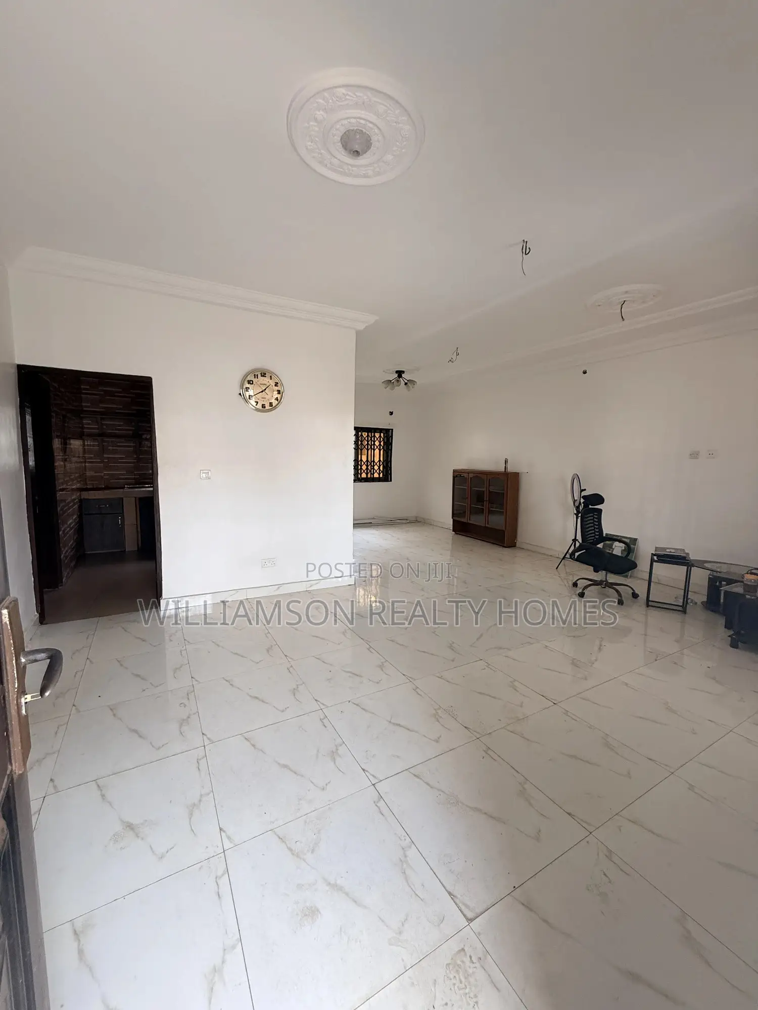 3bdrm Apartment in Community 18 Area, Spintex for rent