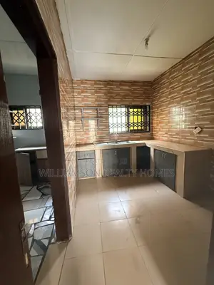 3bdrm Apartment in Community 18 Area, Spintex for rent