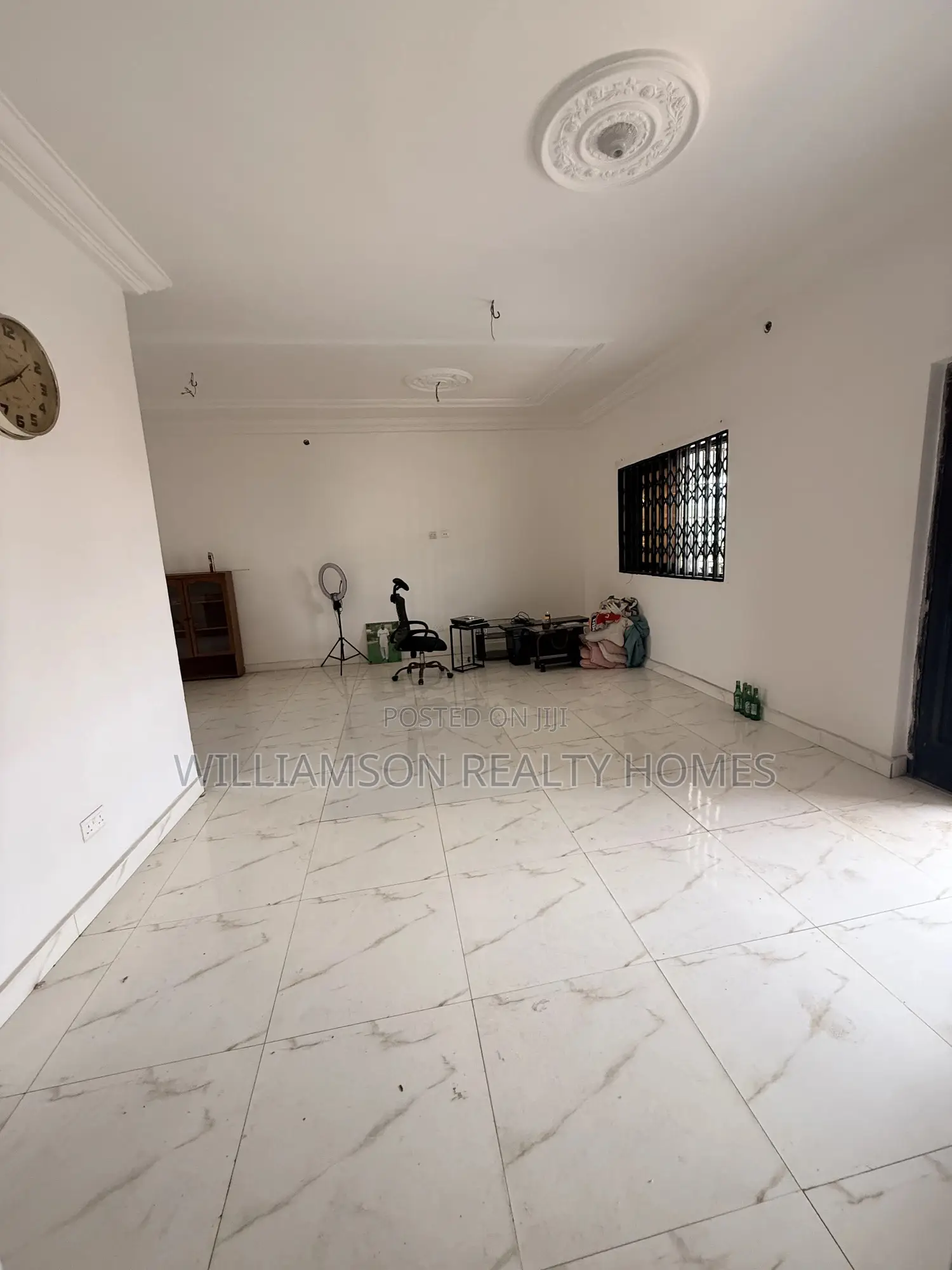 3bdrm Apartment in Community 18 Area, Spintex for rent