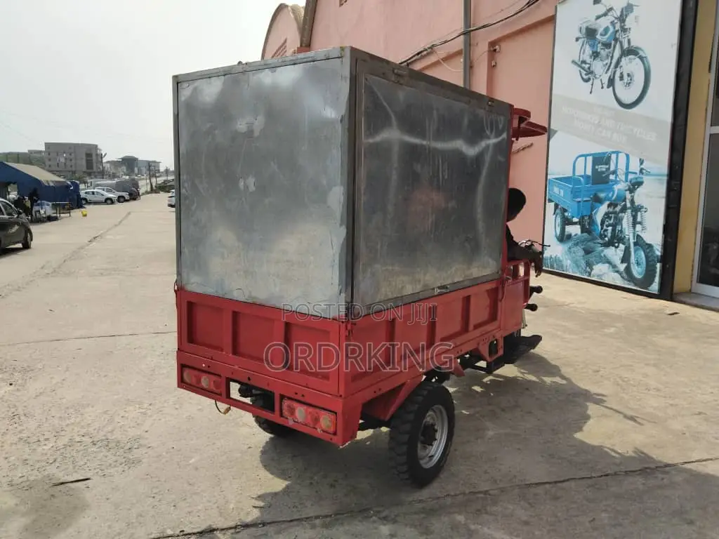 New Tricycle 2024 Red