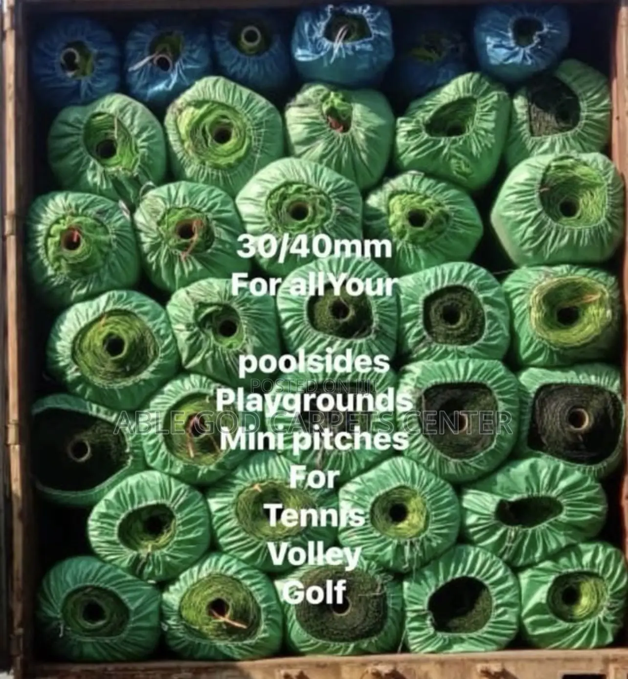 Thick Bundles of Artificial Grass/ Astro Turf Grass