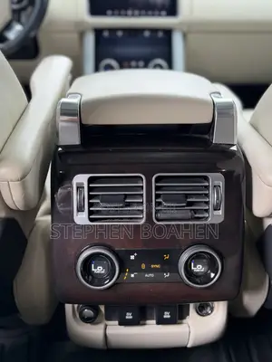 Land Rover Range Rover Vogue 2021 Black