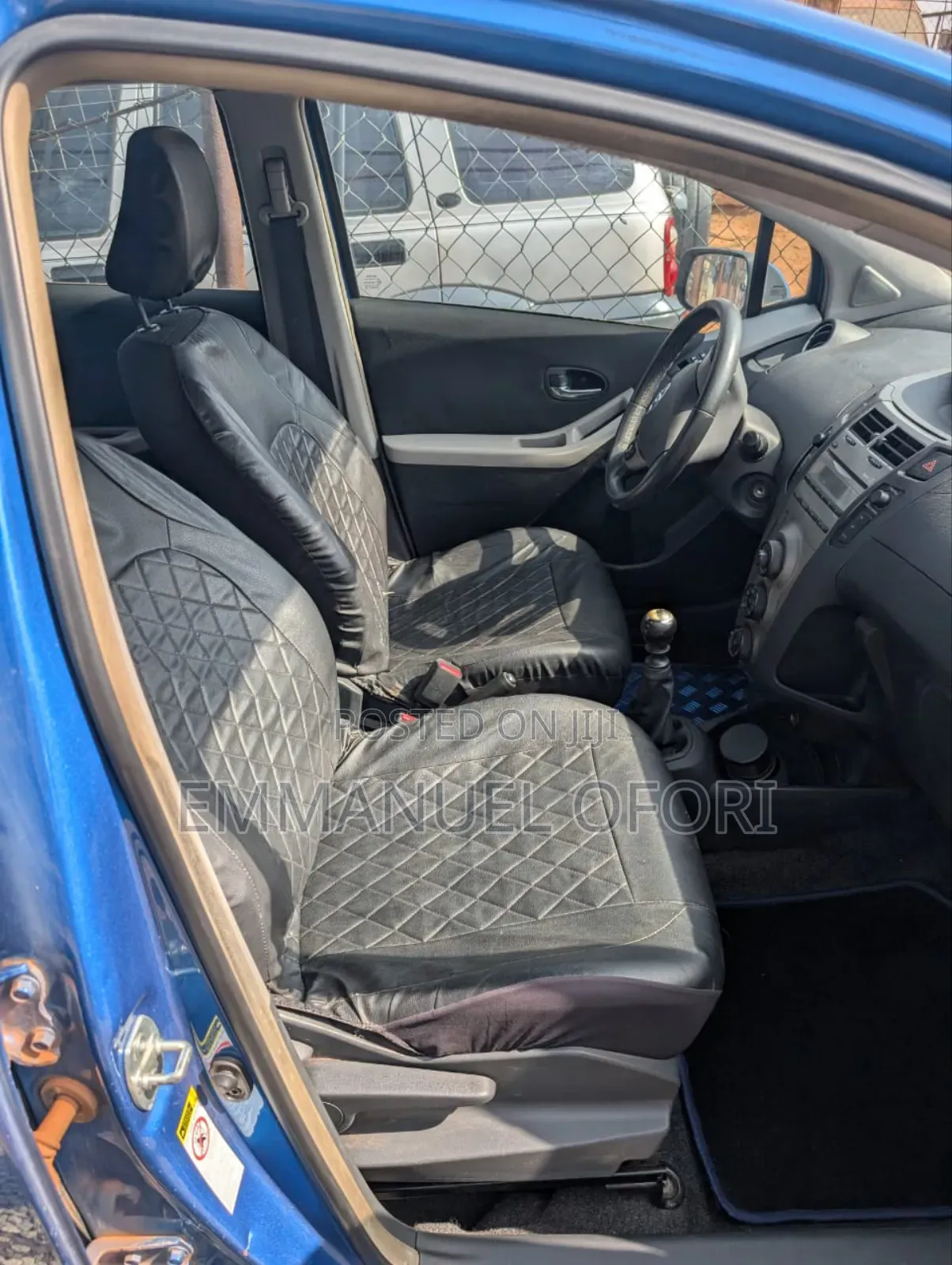 Toyota Yaris 2010 Blue