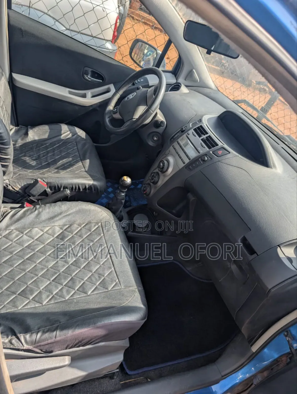 Toyota Yaris 2010 Blue