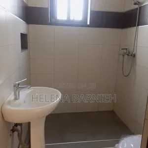 2bdrm Apartment in Helena Estate Agency, Ga East Municipal for rent