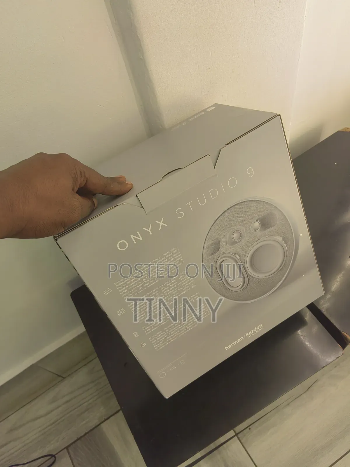 Onyx Studio 9