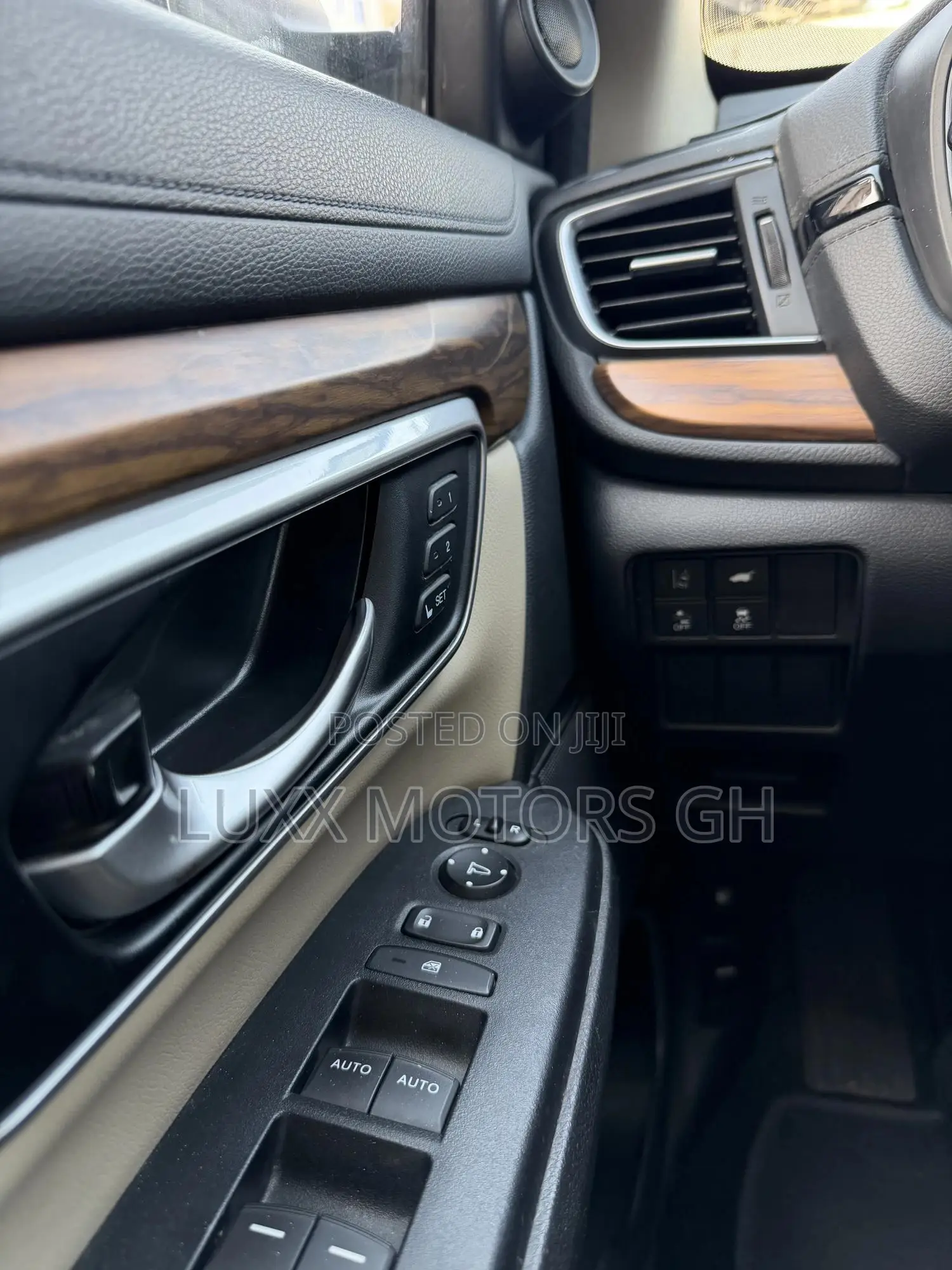 Honda CR-V EX-L AWD 2019 White