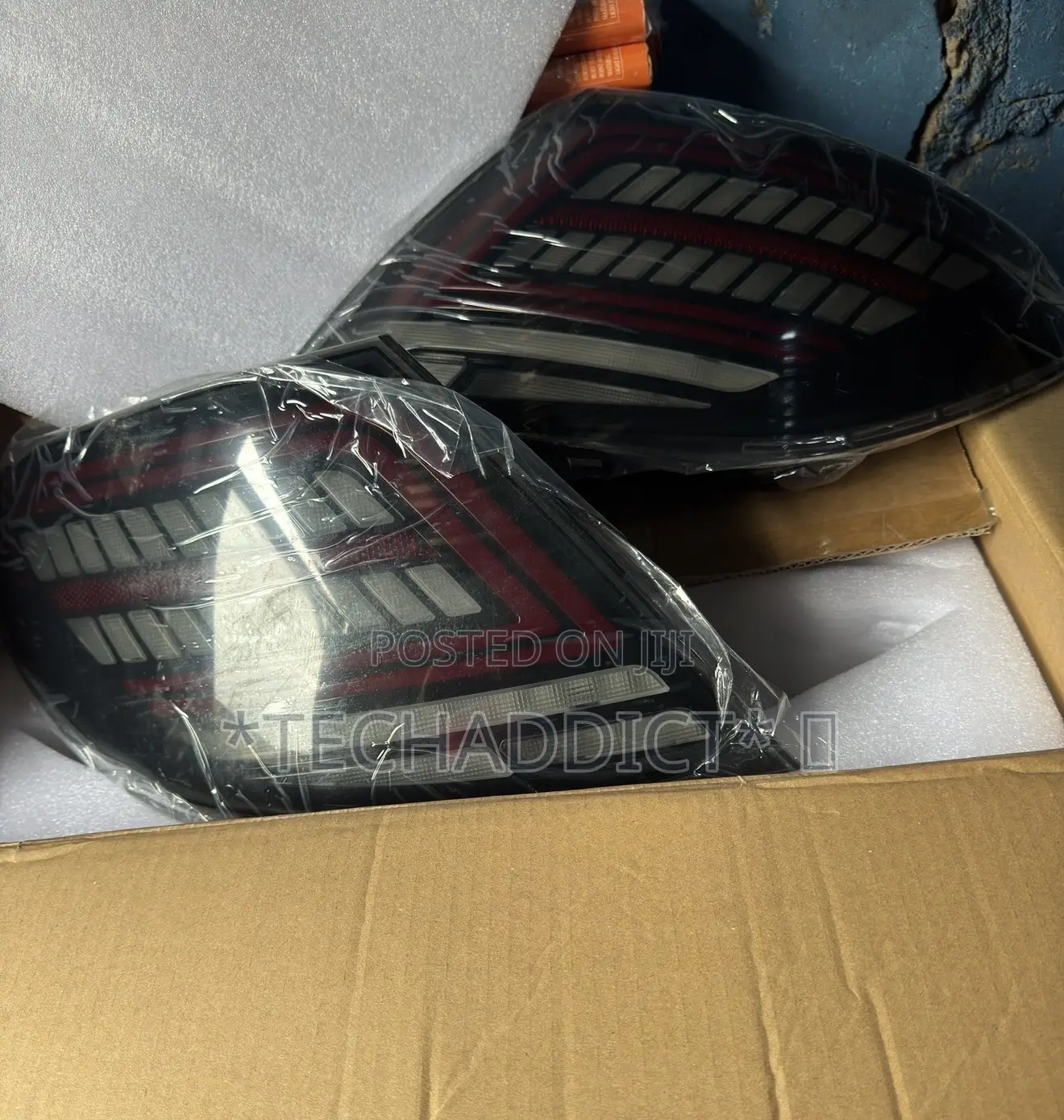 Mercedes Benz W204 C200 C250 C300 2008-2014 Spec Tail Light