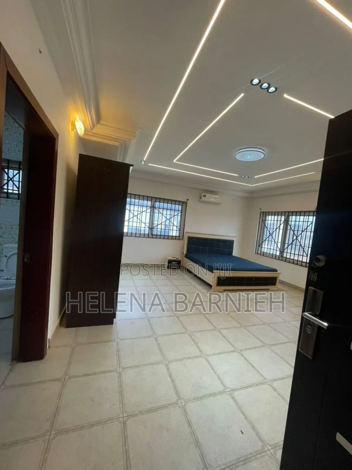 5bdrm Apartment in Helena Estate Agency, Police Station for rent