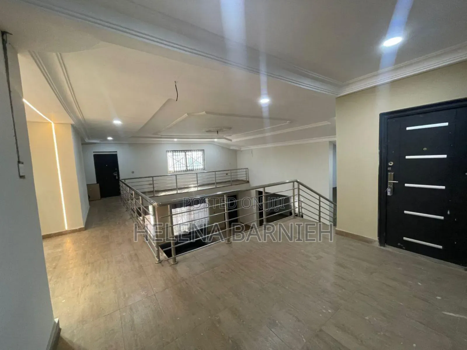 5bdrm Apartment in Helena Estate Agency, Police Station for rent