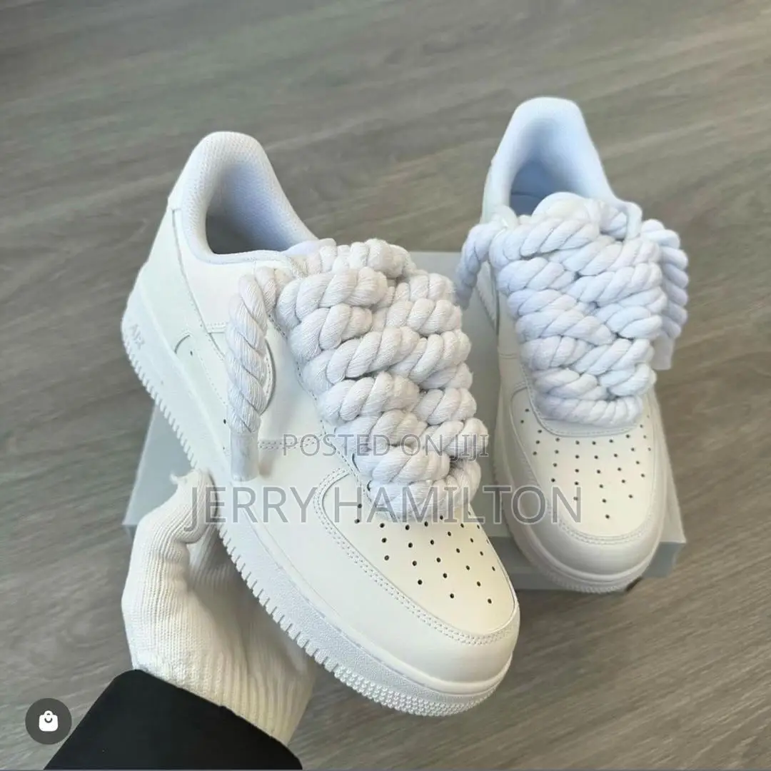 Fire Nike Airforce With Big Laces