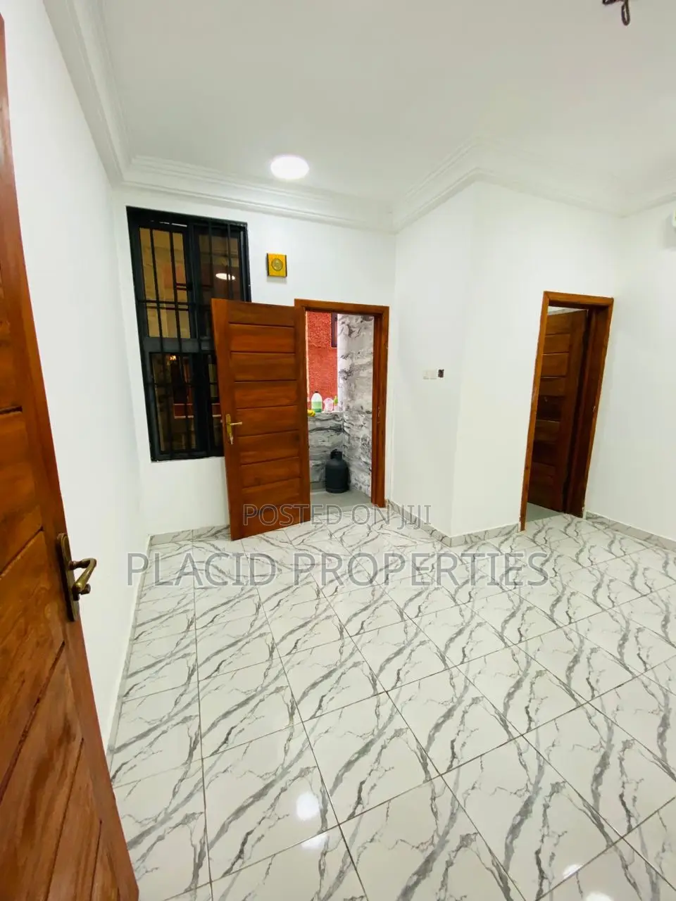 1bdrm Apartment in Dome for rent