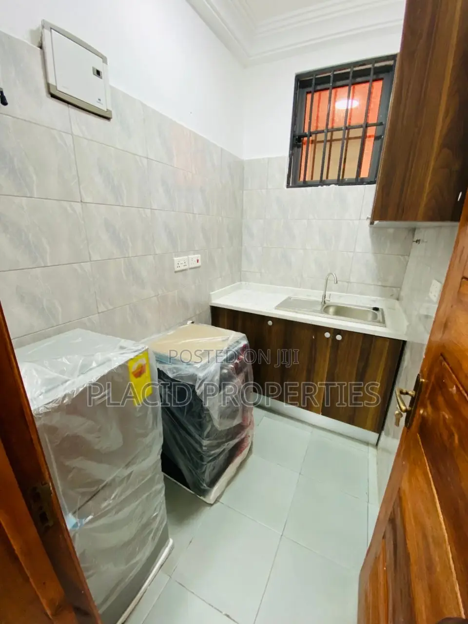 1bdrm Apartment in Dome for rent