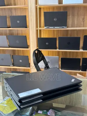 Laptop Lenovo ThinkPad X380 Yoga 8GB Intel Core i5 SSD 256GB