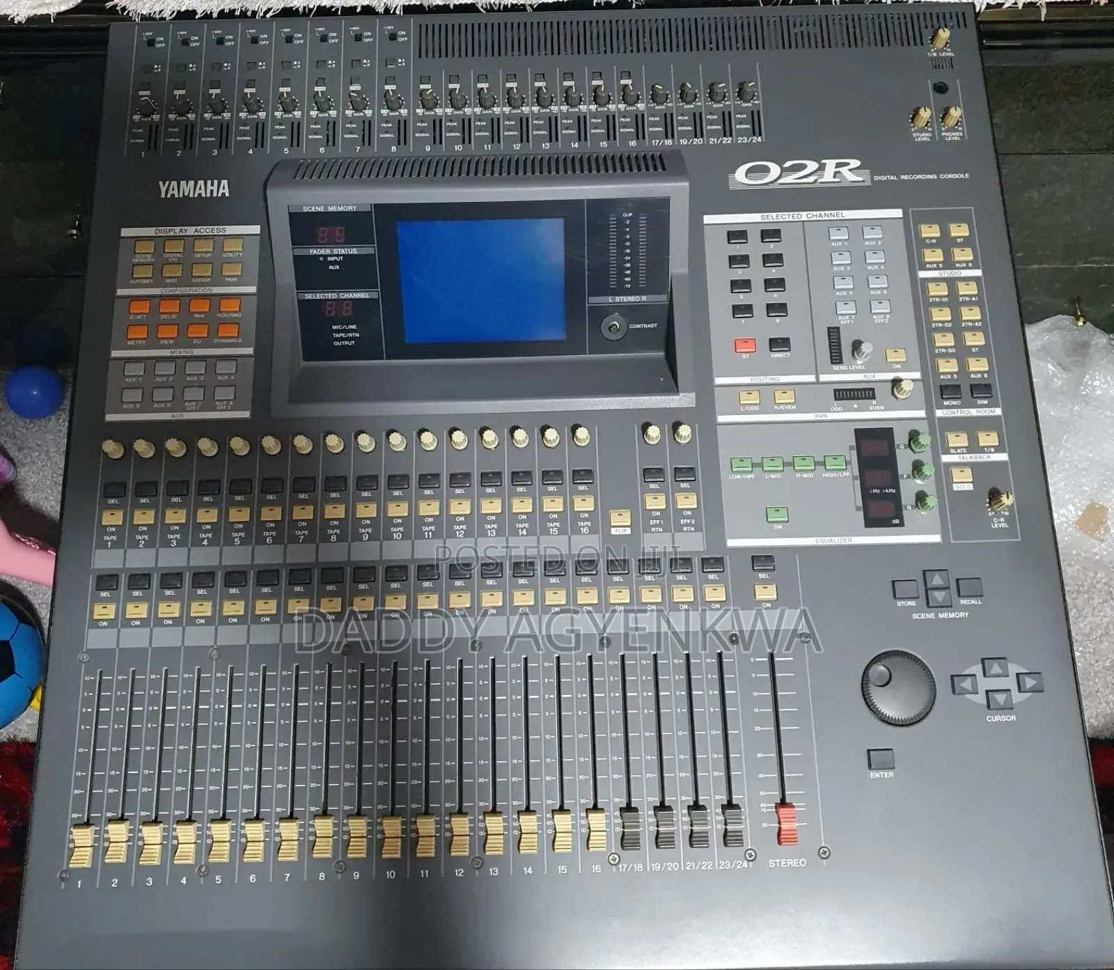 Yamaha 02r Digital Mixer