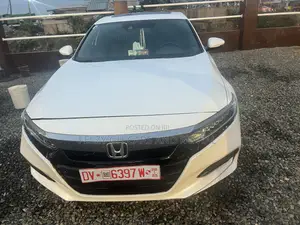 Honda Accord EX-L 2.0T 2018 White