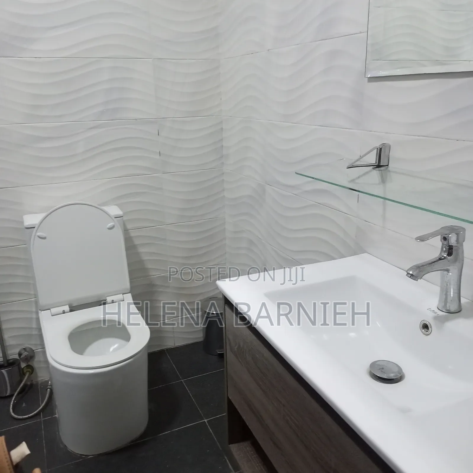 Furnished 3bdrm House in Overhead for rent