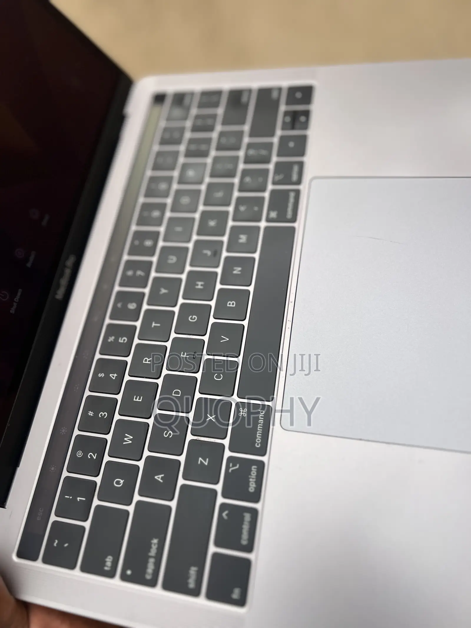 Laptop Apple MacBook Pro 2019 16GB Intel Core i7 SSD 512GB