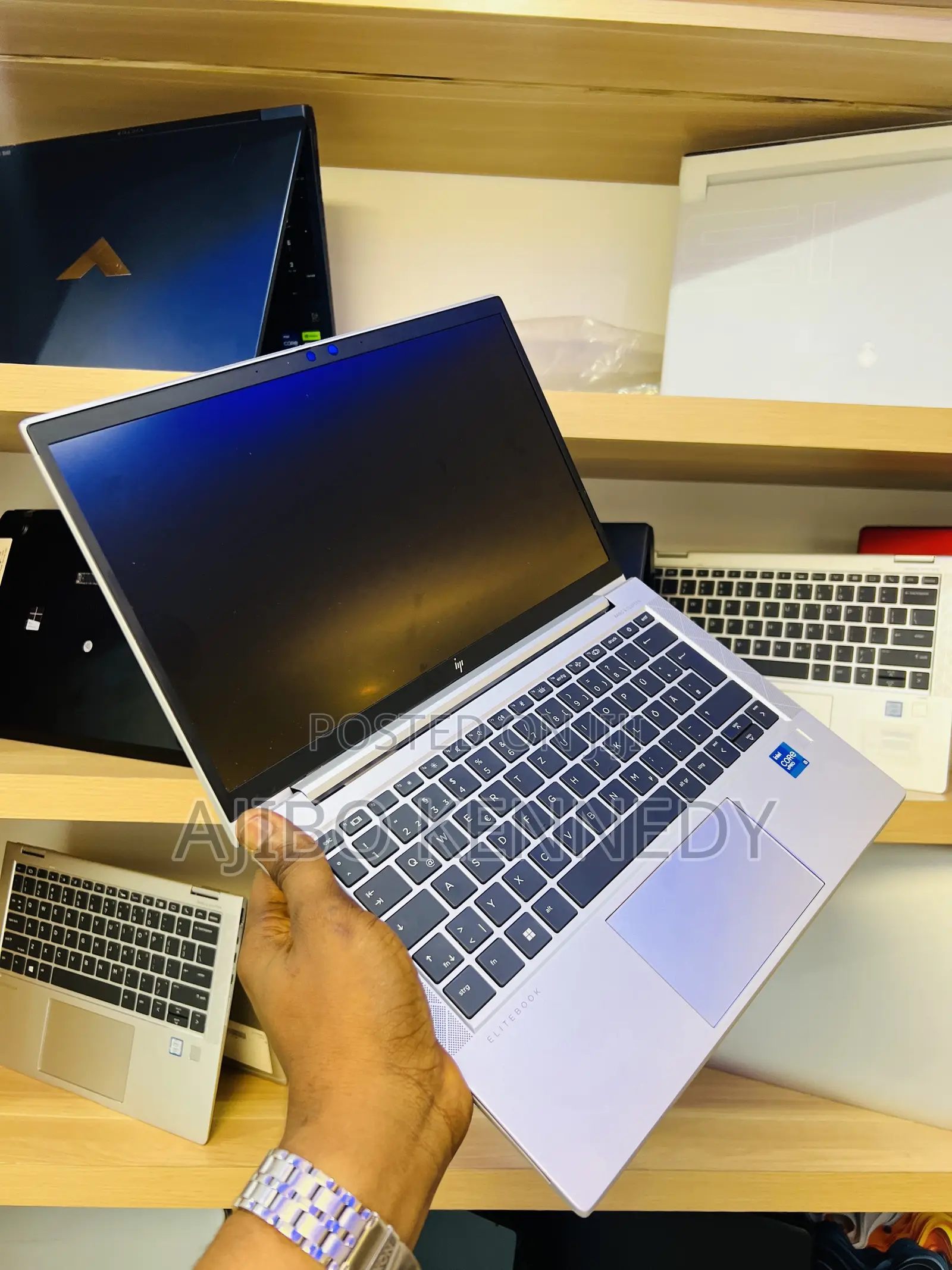 Laptop HP EliteBook 830 G8 8GB Intel Core i5 SSD 256GB