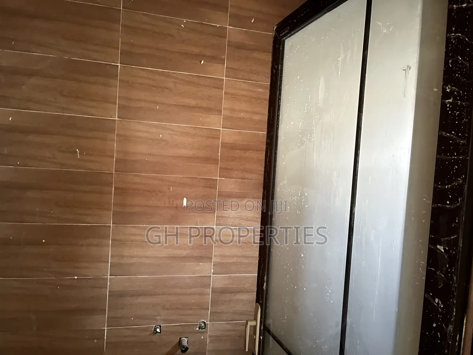 3bdrm Duplex in Daban., Kumasi Metropolitan for sale