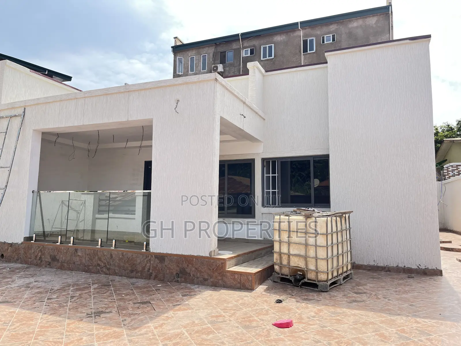 3bdrm Duplex in Daban., Kumasi Metropolitan for sale
