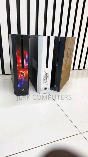 Lmited Edition Xbox One S