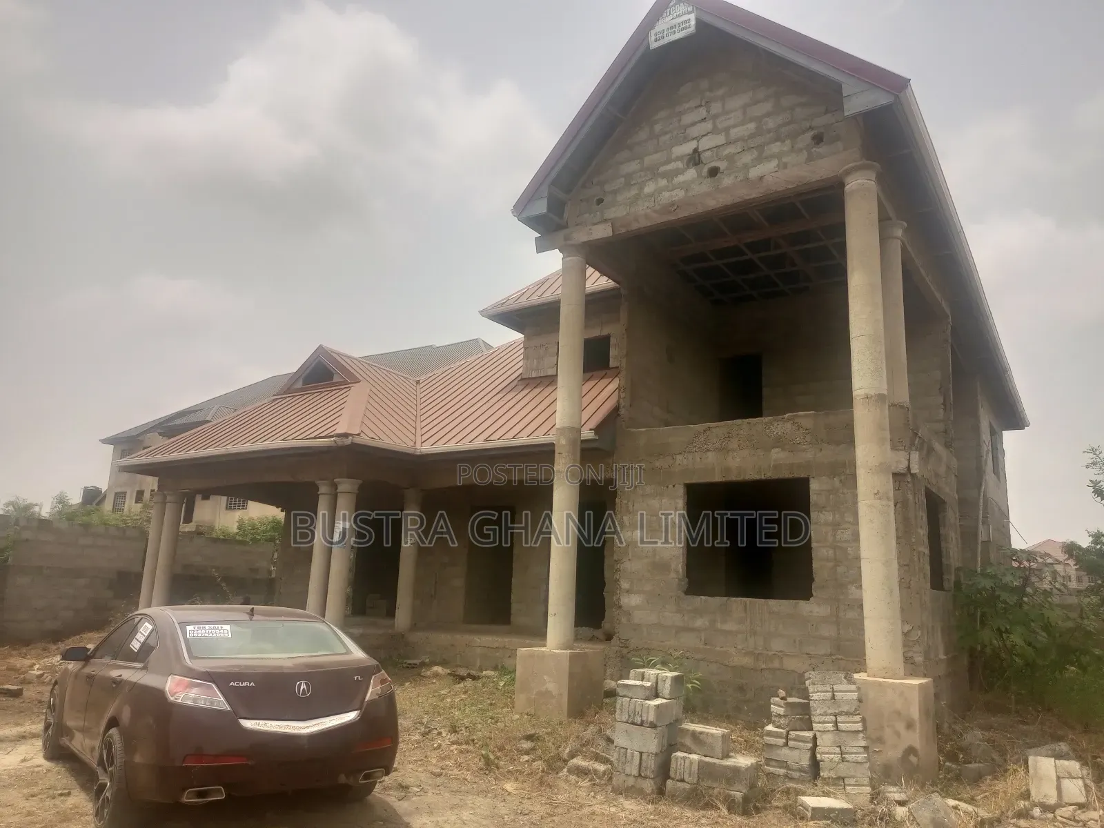 4bdrm Mansion in Emef'S Tema Comm. 25 for sale