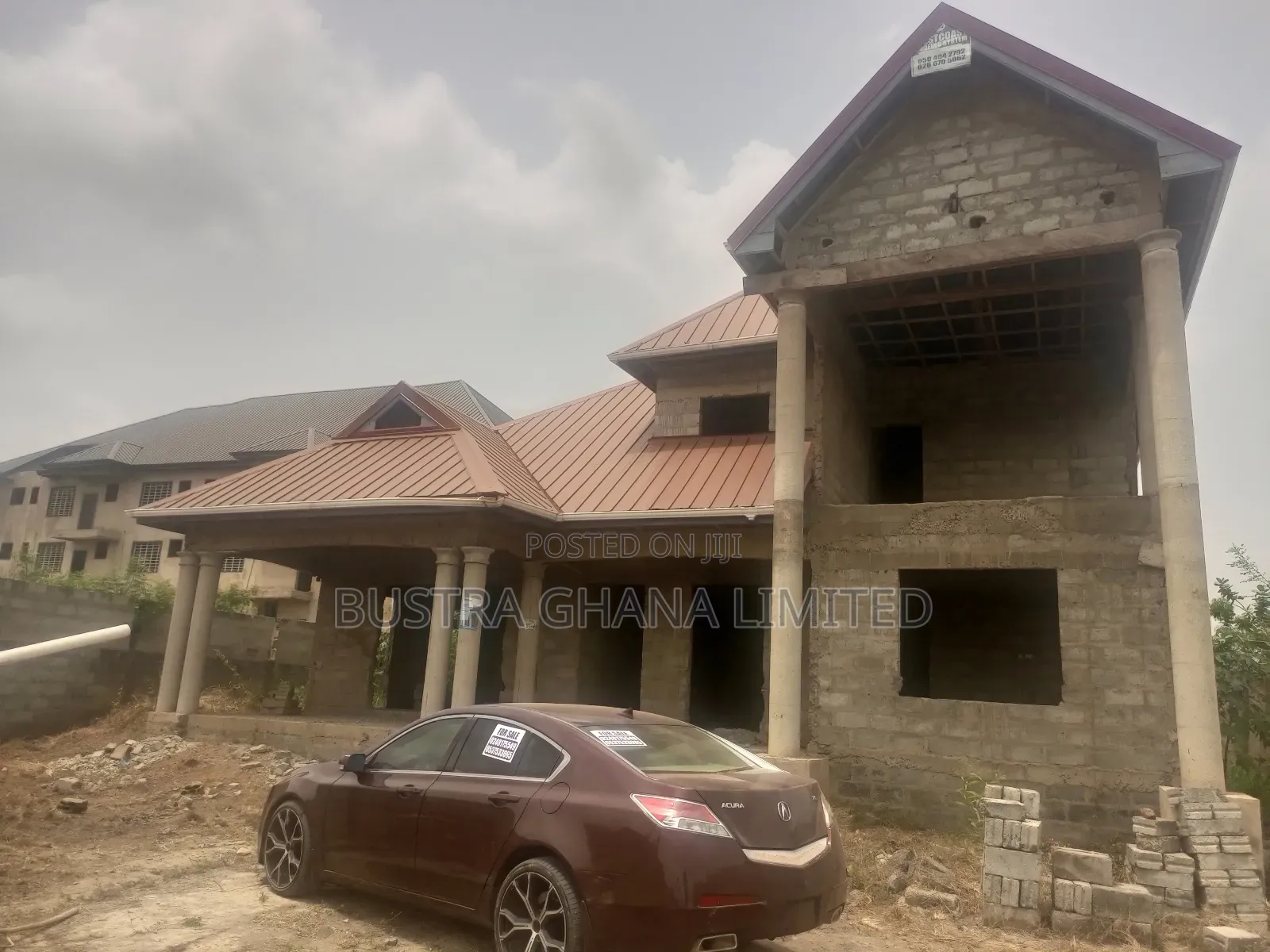 4bdrm Mansion in Emef'S Tema Comm. 25 for sale