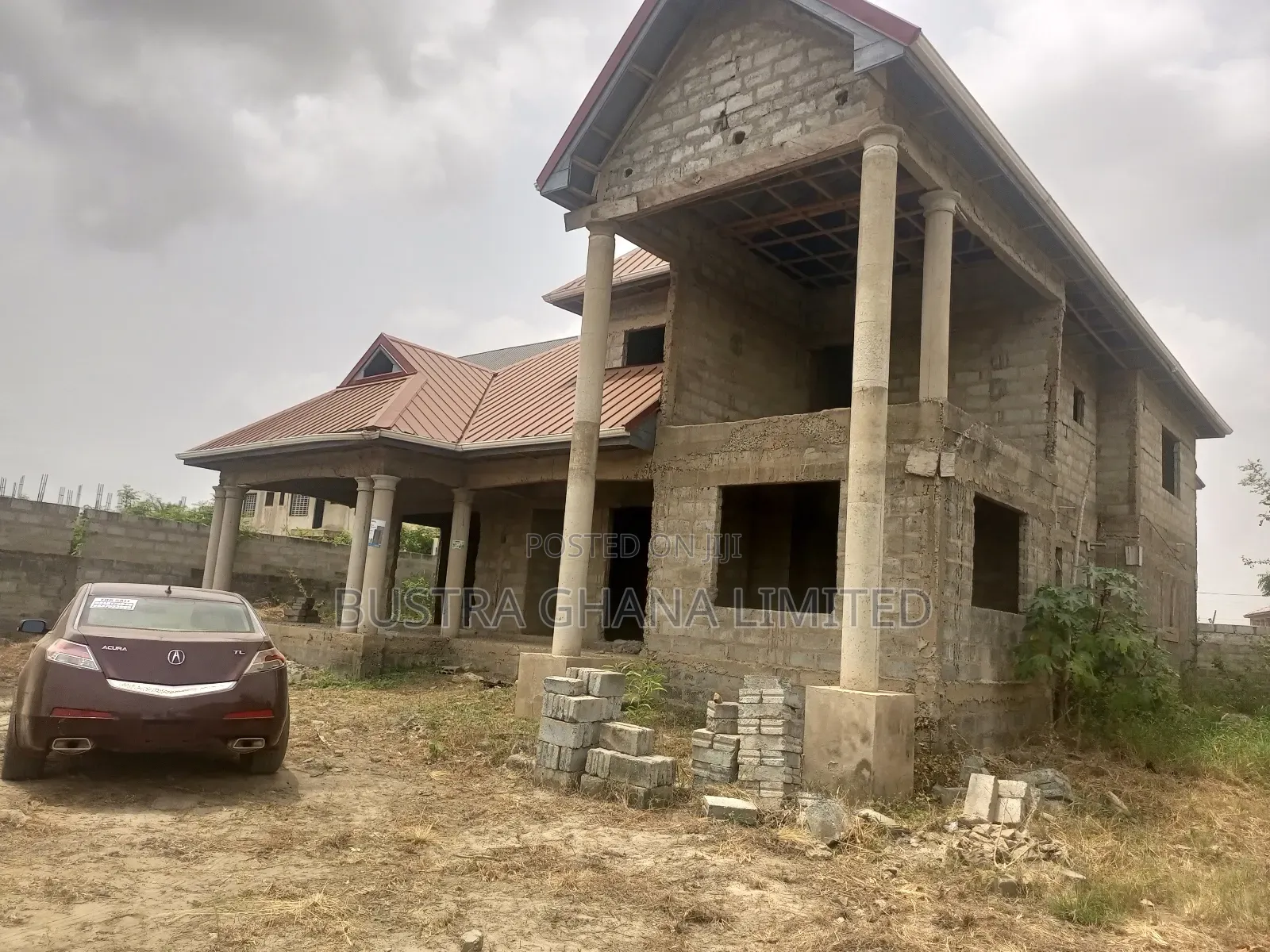 4bdrm Mansion in Emef'S Tema Comm. 25 for sale