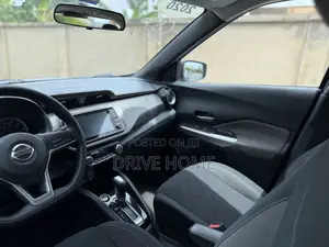 Nissan Kicks SV 2018 Silver