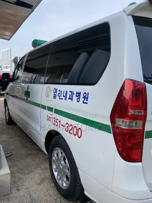Hyundai Starex 2015 White