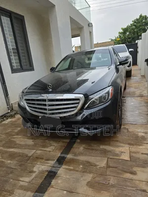 Mercedes-Benz C300 2015 Black