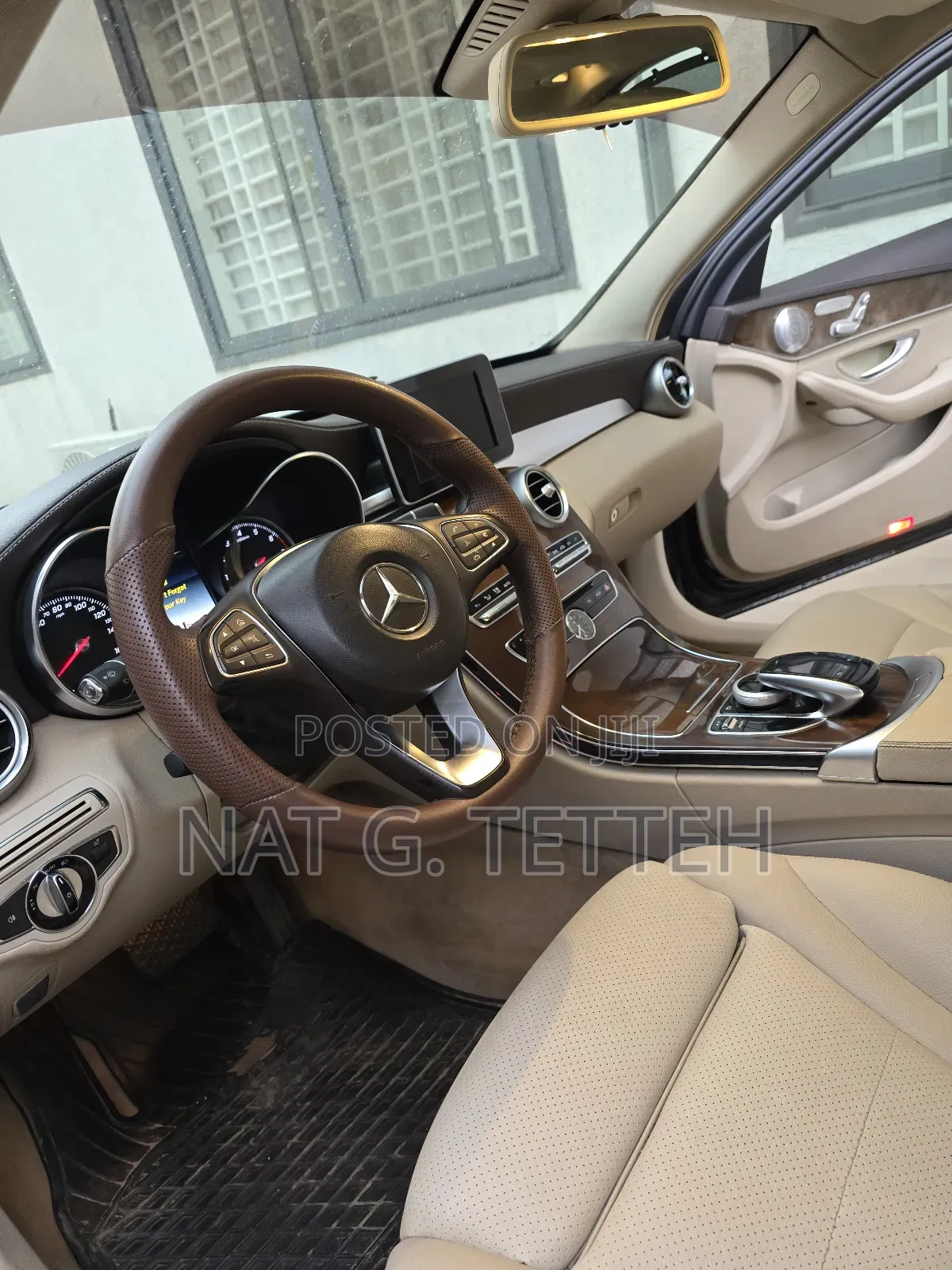 Mercedes-Benz C300 2015 Black