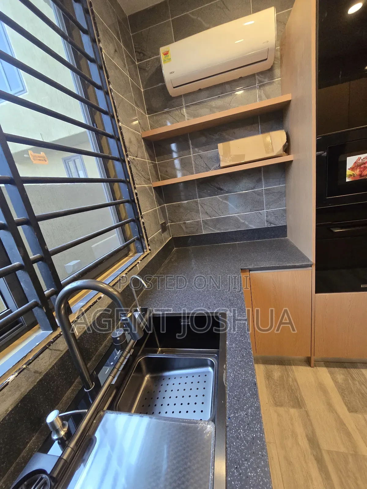 3bdrm House in Marivielle Home, Spintex for rent