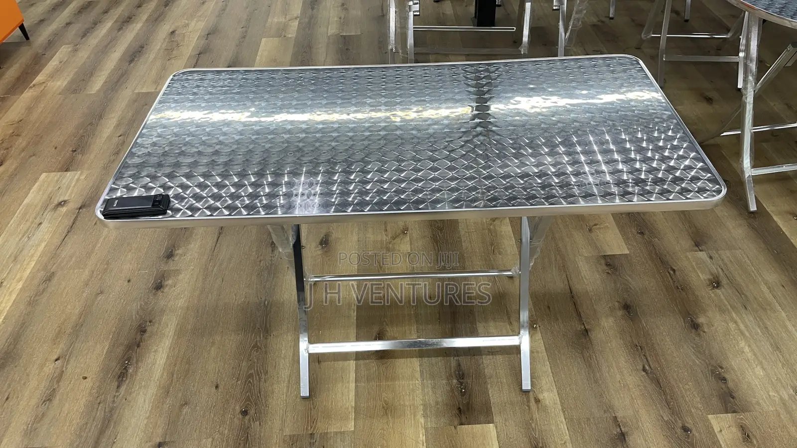 Foldable Table ( 20-1)
