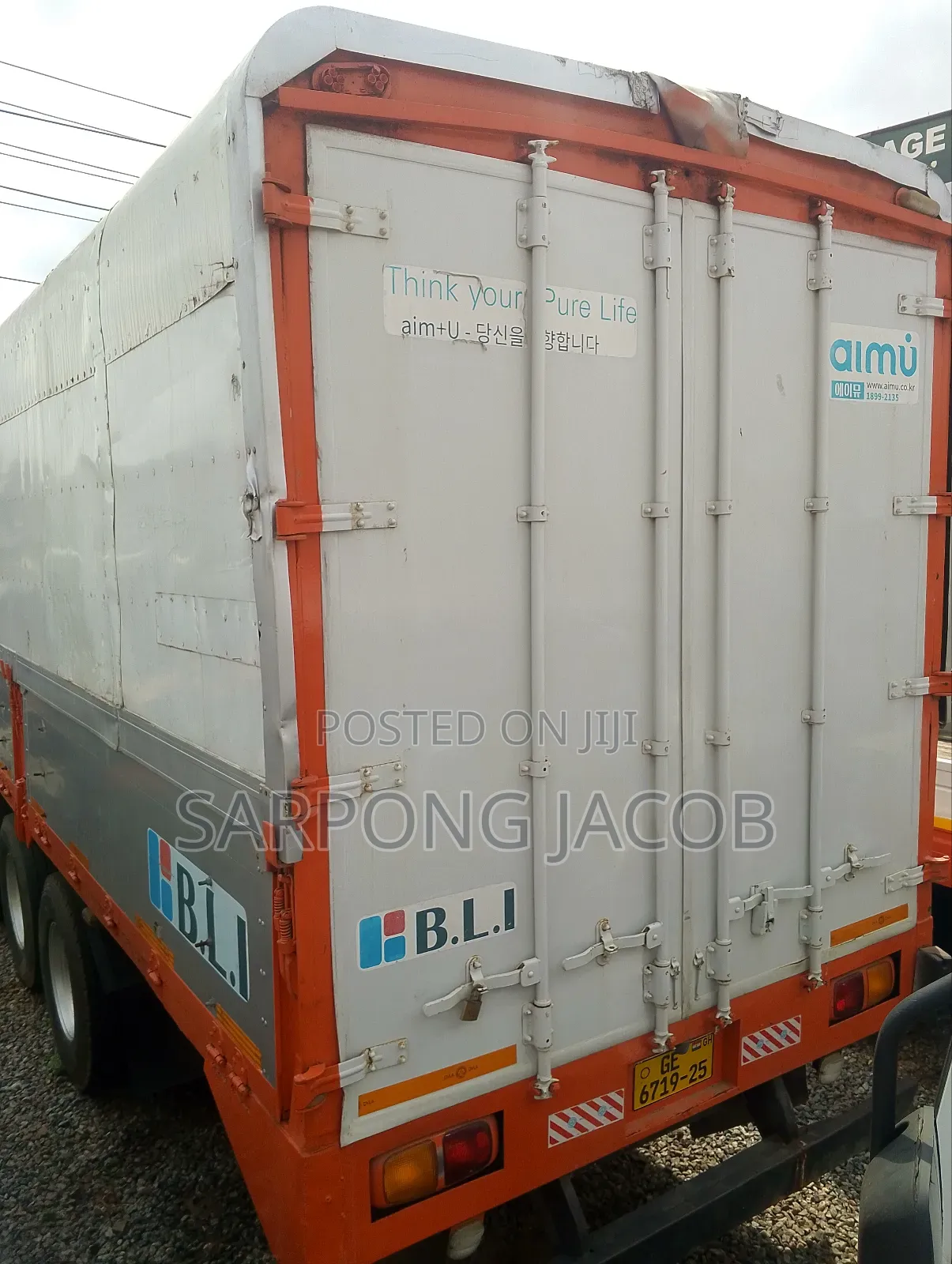 Container Truck