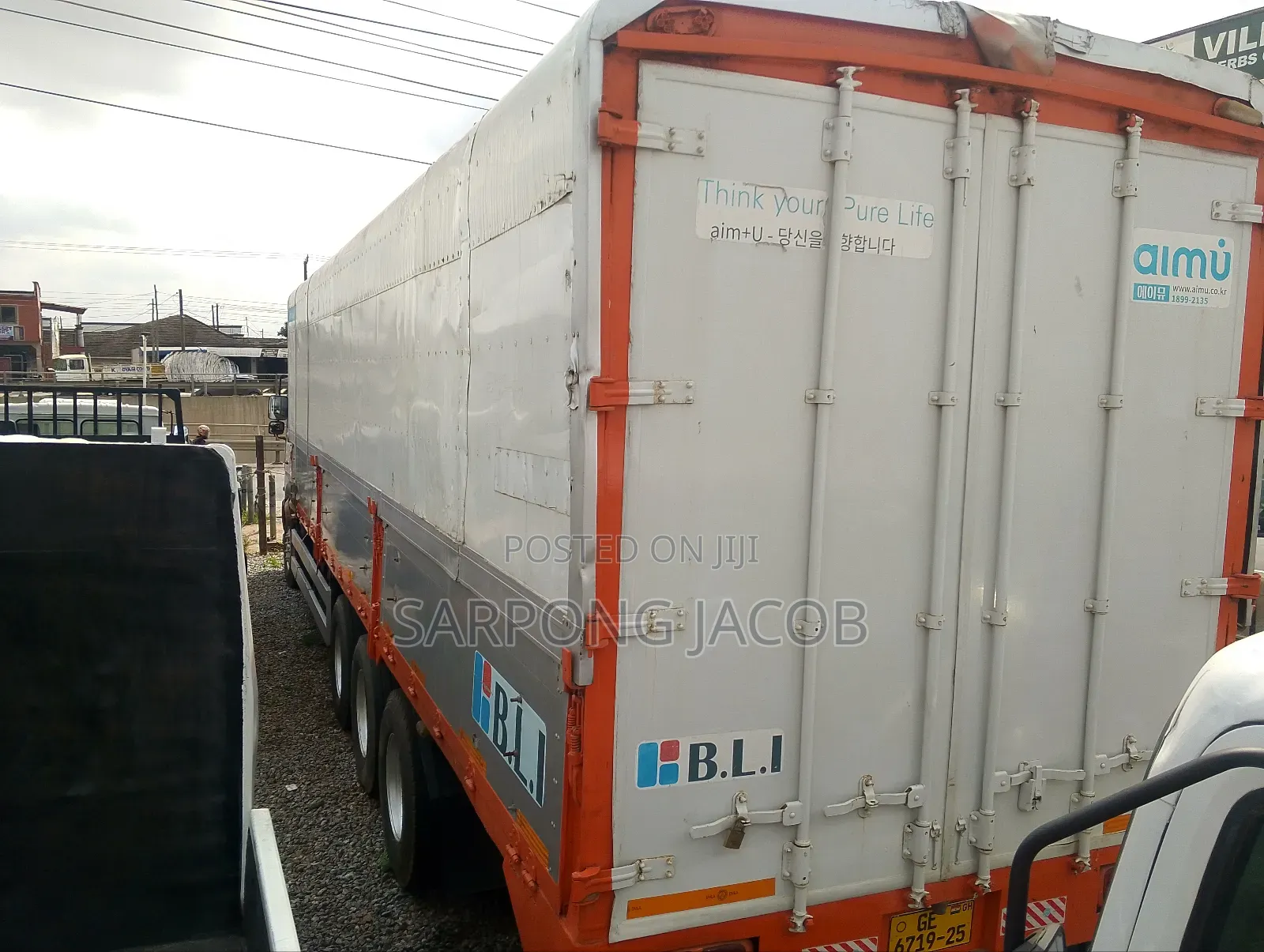 Container Truck