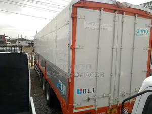 Container Truck