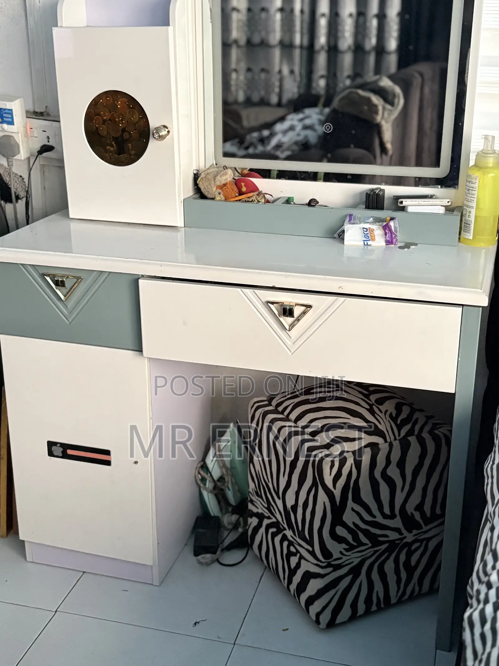 Dressing Mirror With Light