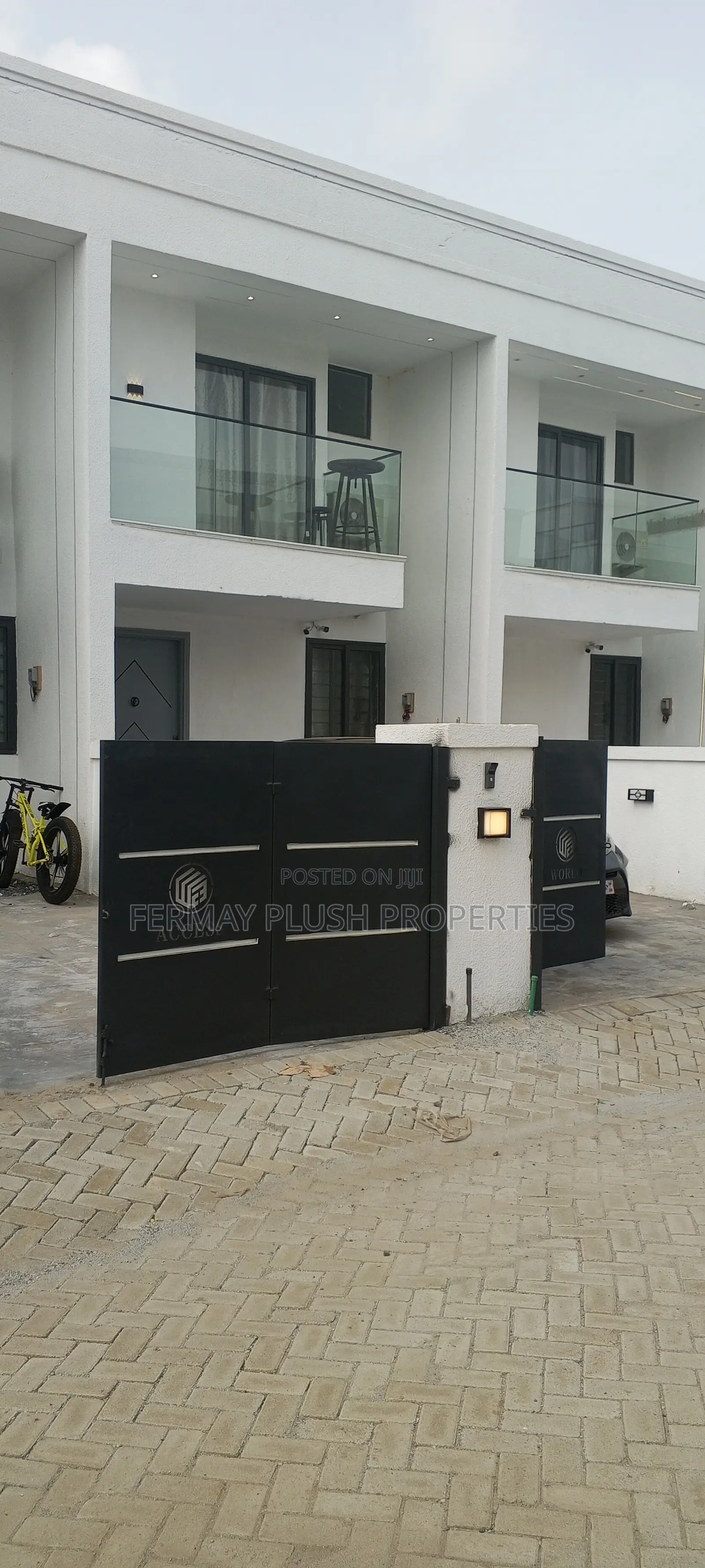 2bdrm House in Ashale Botwe, Accra Metropolitan for sale