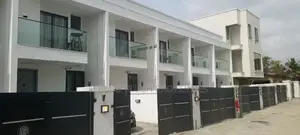 2bdrm House in Ashale Botwe, Accra Metropolitan for sale