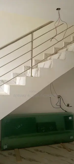 2bdrm House in Ashale Botwe, Accra Metropolitan for sale