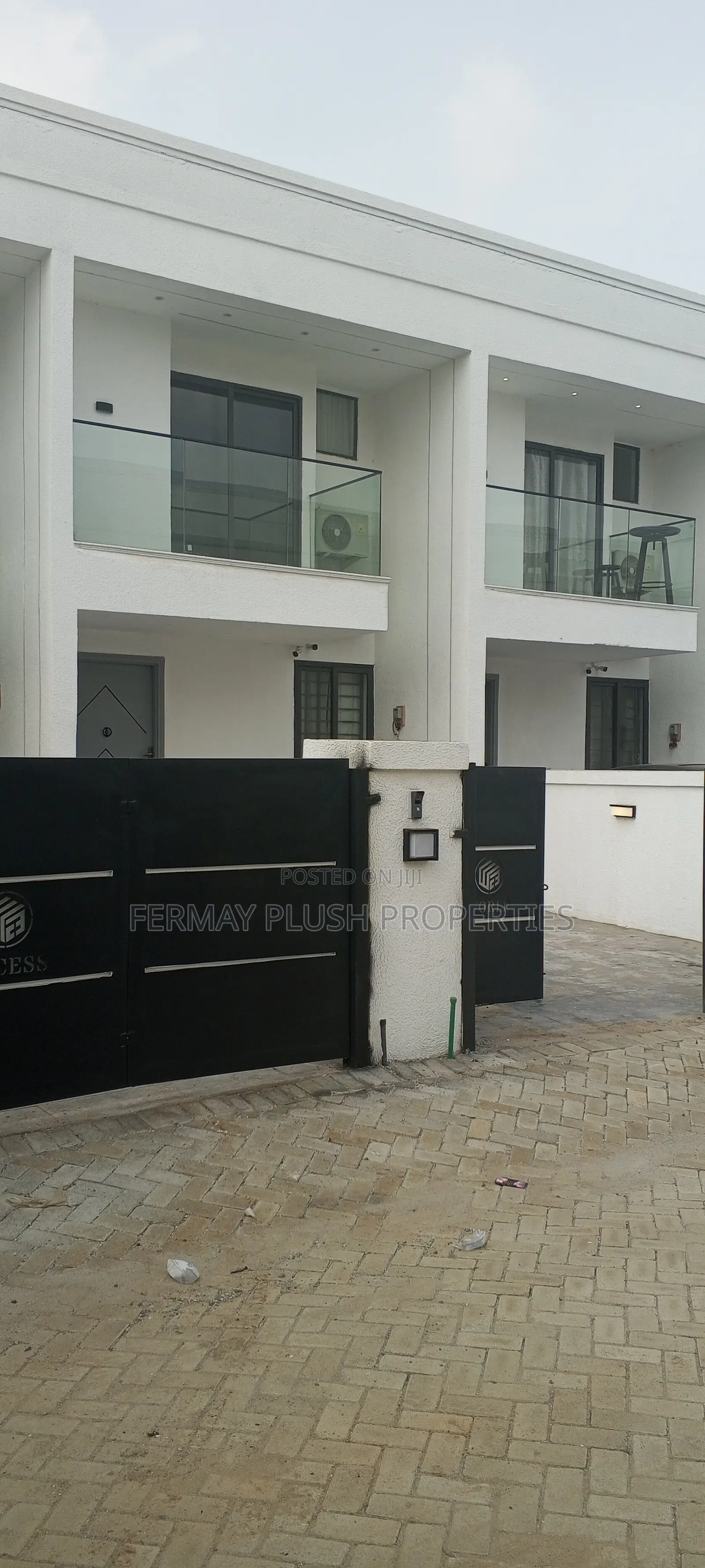 2bdrm House in Ashale Botwe, Accra Metropolitan for sale