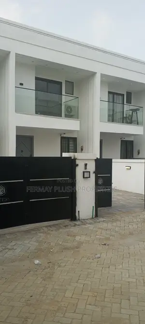 2bdrm House in Ashale Botwe, Accra Metropolitan for sale